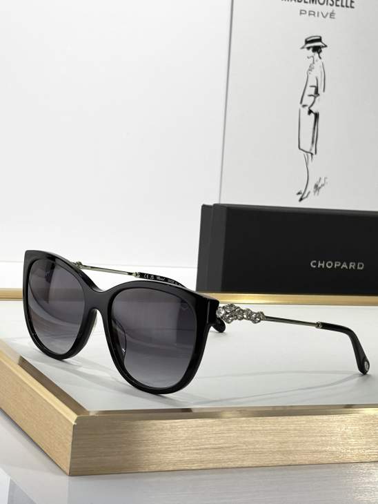 Picture of Chopard Sunglasses _SKUfw73236730fw